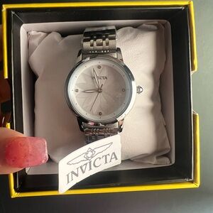 Invicta Woman’s Wildflower TigerLily Watch